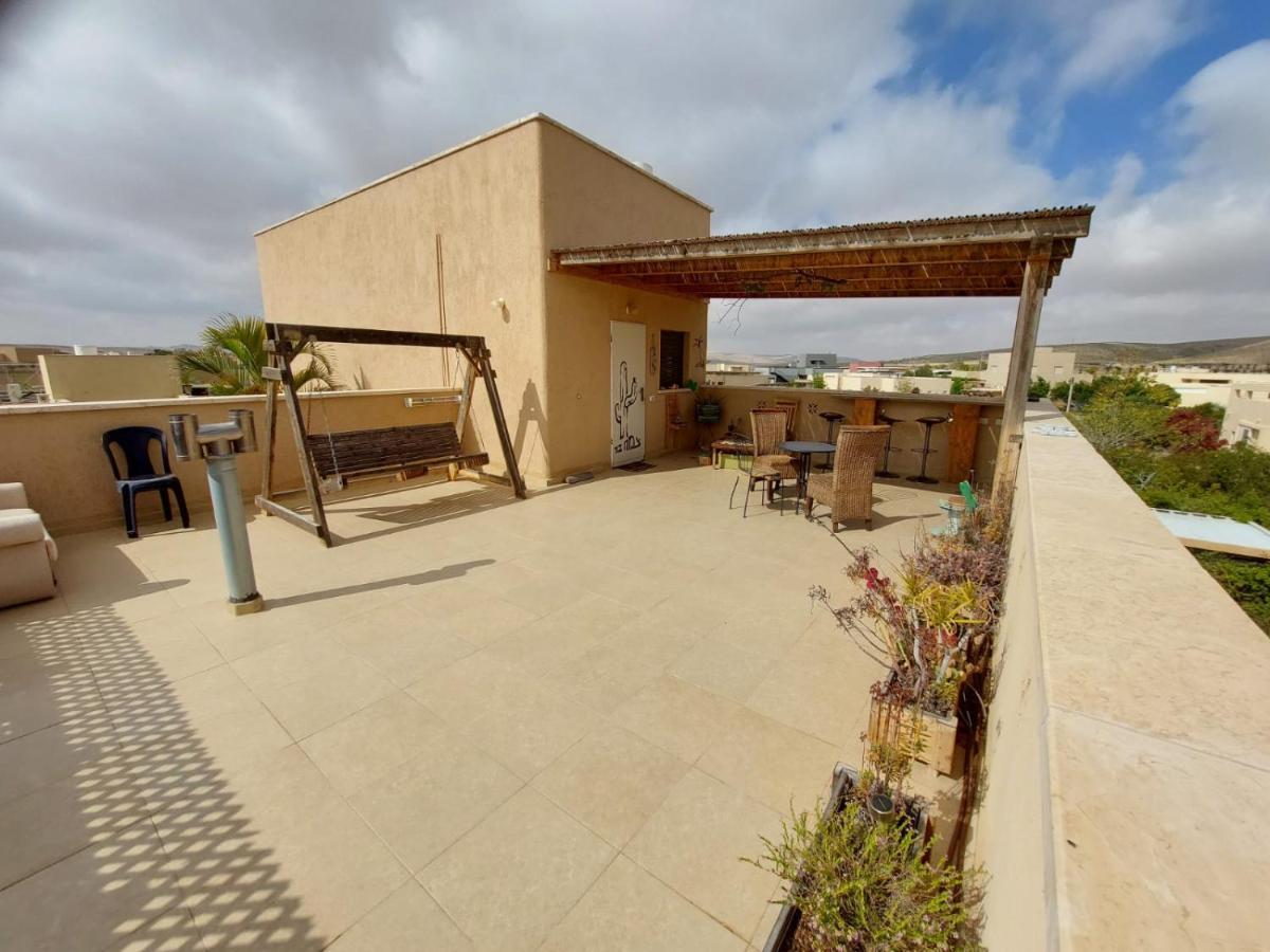 Appartement צמח בר à Midreshet Ben Gurion Extérieur photo