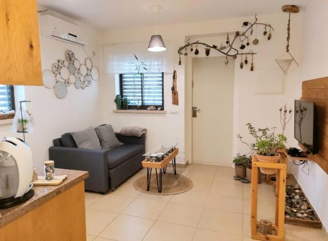 Appartement צמח בר à Midreshet Ben Gurion Extérieur photo